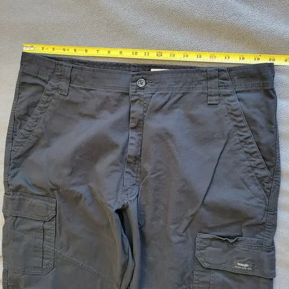 WRANGLER Jeans Mens 40x30 Black RELAXED FIT CARGO Pockets Five Star Premium - Picture 5 of 15